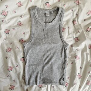 Aritzia TNA Homestretch Crew Tank